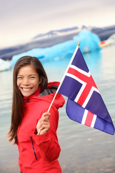 Gadis yang memegang bendera Islandia — Stok Foto