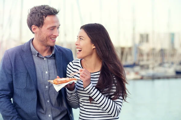 Couple eating waffles on date — Stock Photo, Image