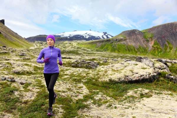 Running vrouw uitoefening — Stockfoto