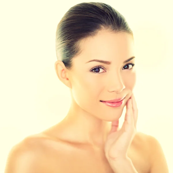 Woman touching perfect skin on face — Stock Photo, Image