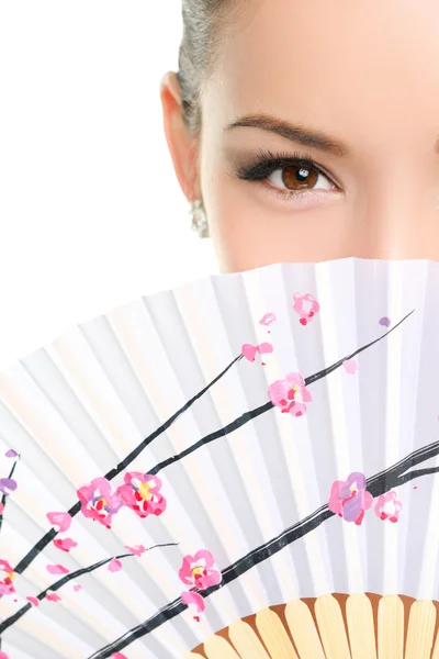 Китайська жінка з паперу вентилятор — стокове фото