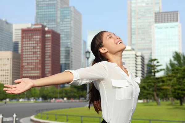 Gratis Aziatische zakenvrouw in Tokyo — Stockfoto