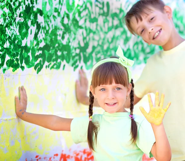 Concetto di bambino creativo — Foto Stock