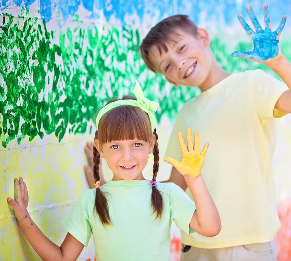 Concetto di bambino creativo — Foto Stock