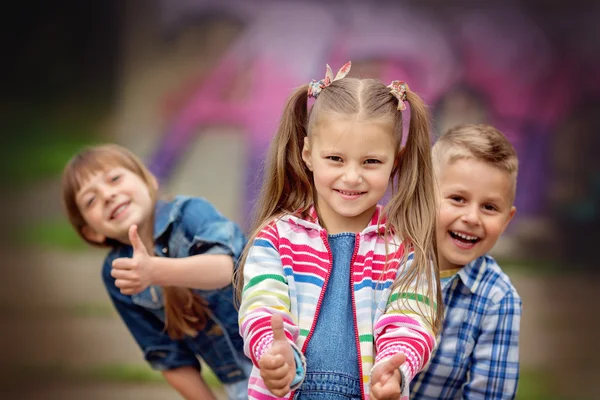 Mode kinderen plezier — Stockfoto