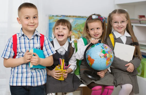 Istruzione, concetto di scuola — Foto Stock