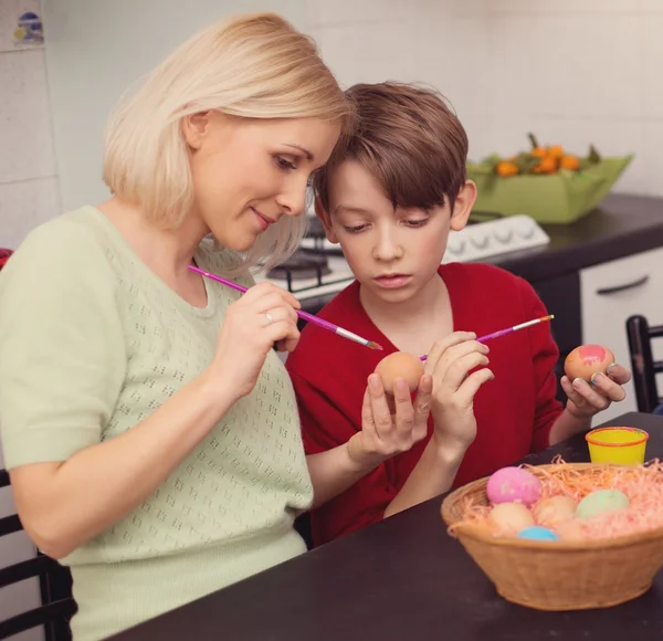 Pascua, concepto familiar —  Fotos de Stock