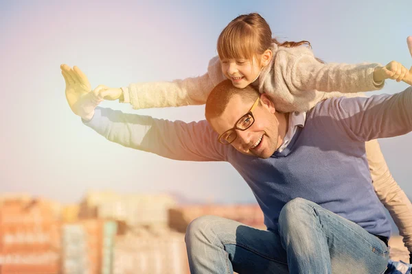 Familjen, semester, turism koncept — Stockfoto