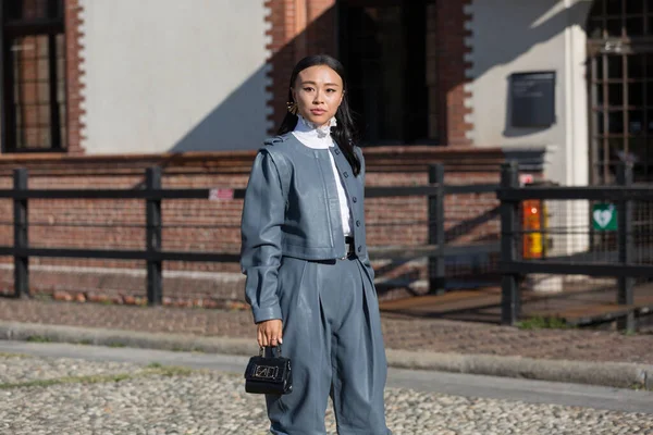 Street Style Milaan Fashion Week Voorjaar Zomer 2021 — Stockfoto