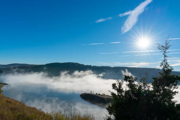 Visa Nära Artist Point Arkansas Hösten Morgon Med Dimma Stockbild