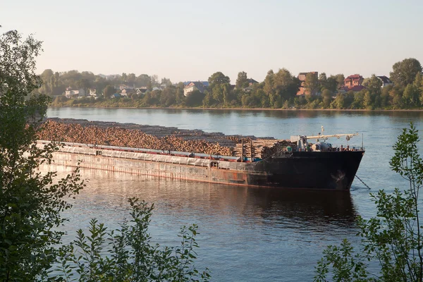 A big ship carrying wood — Stock Photo, Image