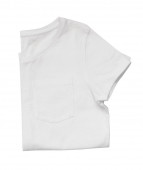 Bílé složené tričko izolované na bílém pozadí. Plocha.