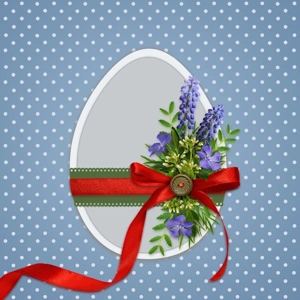 Easter egg with flowers — Stock Photo, Image