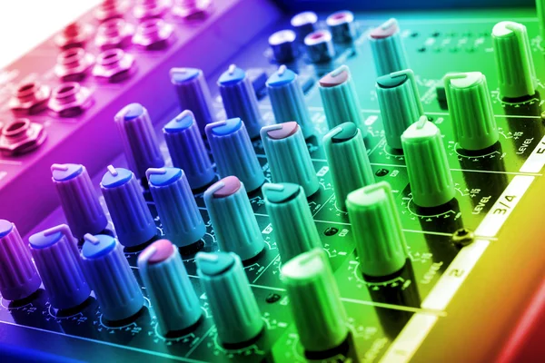 DJ mixagem console — Fotografia de Stock