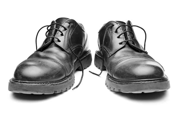 Par de zapatos marrones viejos — Foto de Stock