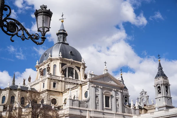 Kathedraal van madrid, Spanje — Stockfoto