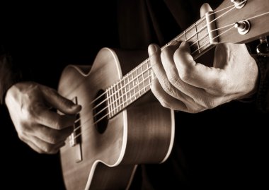 Ukulele, Sepya görüntü oynama