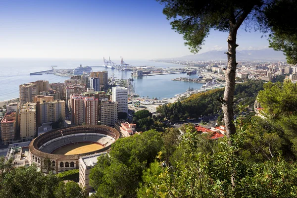 Málaga cidade, porto e praça de touros — Fotografia de Stock