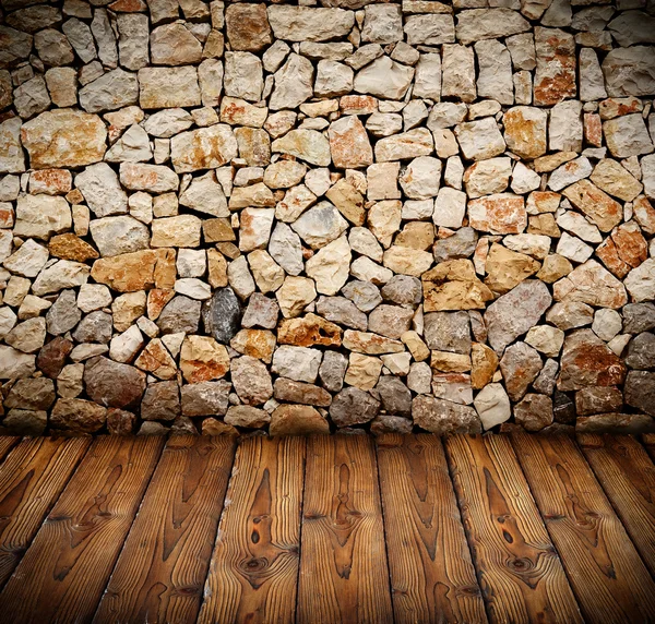 Steinmauer mit Holzboden — Stockfoto