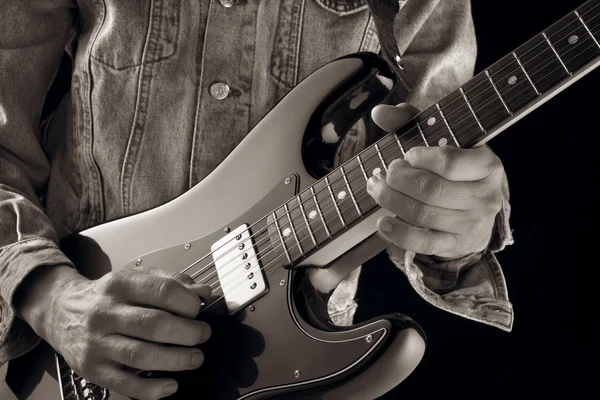 Элтрическая гитара — стоковое фото