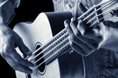 Ukulele bas mavi görüntü