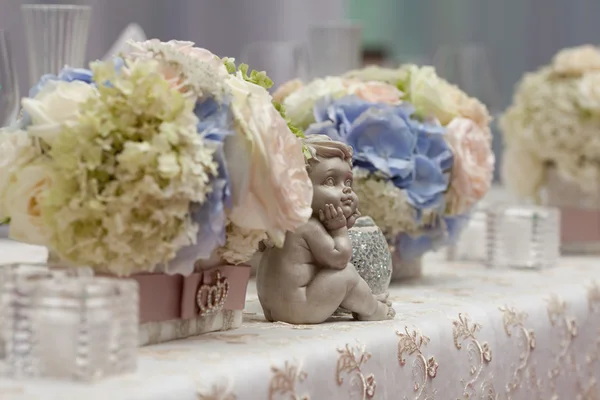 Обстановка столу на розкішному весільному прийомі — стокове фото