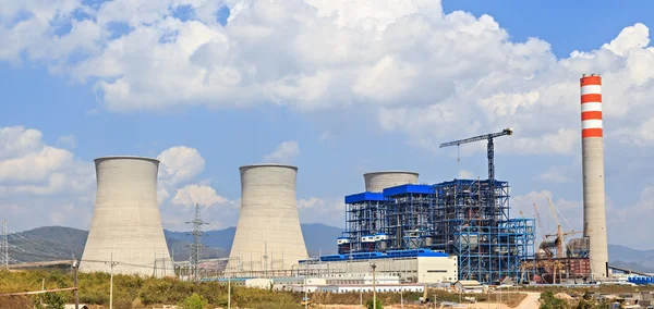 Central eléctrica de Lignite en construcción —  Fotos de Stock