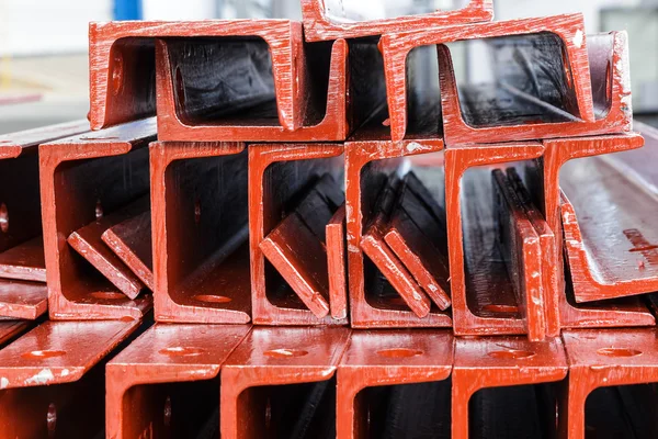 Close up heap of U shape beam steel in factory shelf — Stock Photo, Image