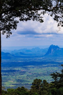 Görünüm Dağları Phu Kradueng, Tayland