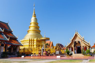 Wat Phra ki Hariphunchai kuzeyinde Tayland: Lamphun, Pagoda