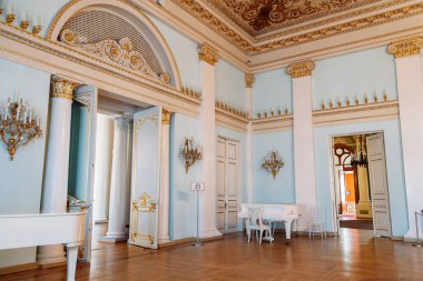 Saint Petersburg, Rusya, 18.04.2019, Yusupov Sarayı Dans Salonu