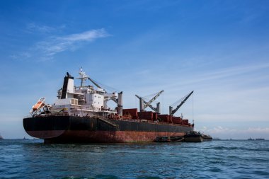 büyük kargo gemisi