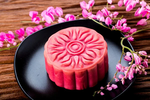 Chinesischer Sakura-Mondkuchen — Stockfoto