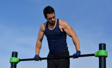 Jimnastik atlet pratik egzersizleri