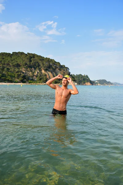 Zwemmer opleiding op het strand — Stockfoto