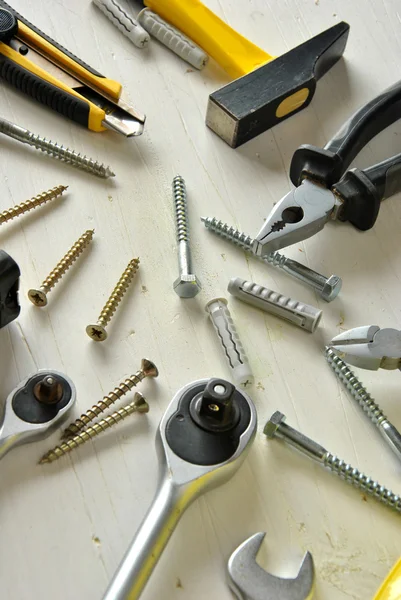 Vários tipos de ferramentas com parafusos — Fotografia de Stock