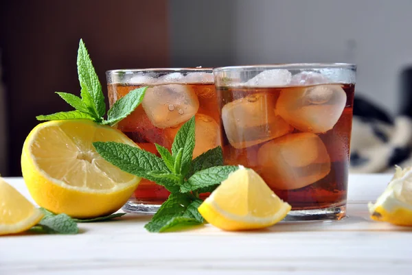 Vasos de té helado — Foto de Stock