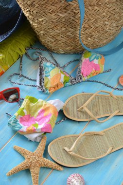 plaja gitmek için aksesuarlar 