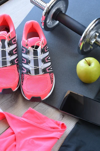 Zapatillas de deporte, ropa para fitness — Foto de Stock