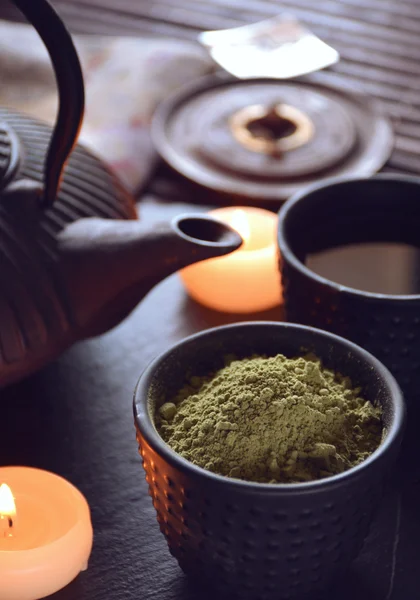 Japon çay dolu bardak 