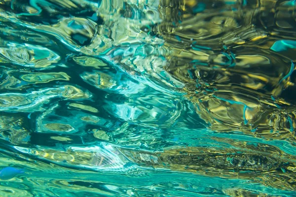 Vue sous-marine sur une surface océanique — Photo