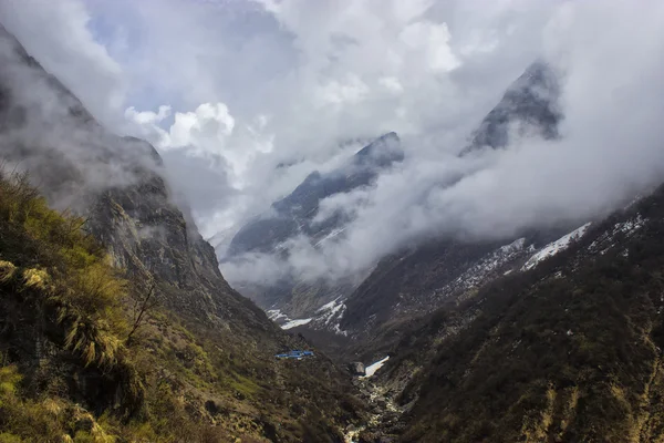 Caminata al campamento base de Annapurna Fotos de stock