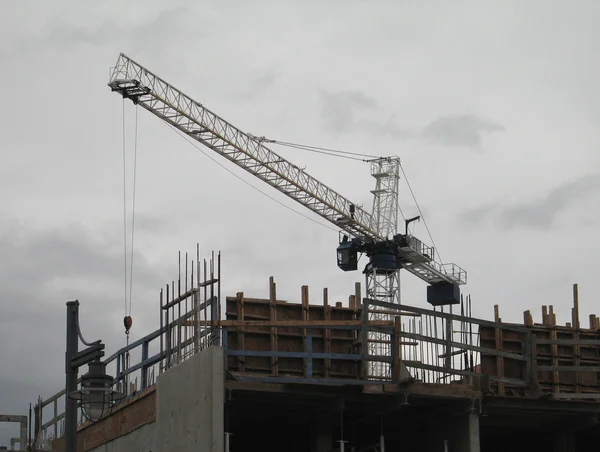 Guindaste de construção — Fotografia de Stock