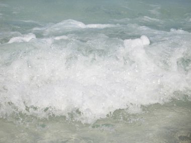 Küçük Bubbly dalga