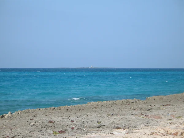 Klippig havsstrand — Stockfoto