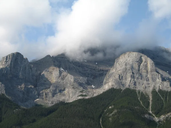 Montagna rocciosa — Foto Stock