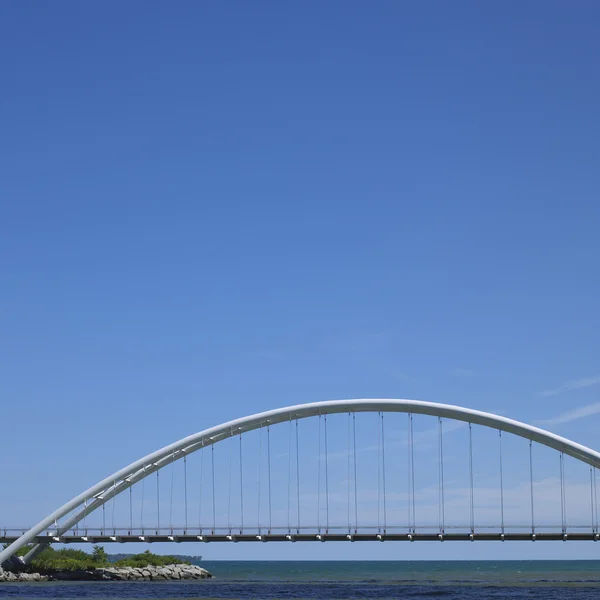 Nowoczesny most biały — Zdjęcie stockowe