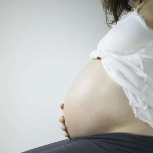 Mujer embarazada. — Foto de Stock