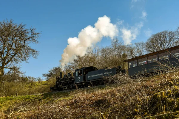 Merthyr Tydfil País Gales Abril 2018 Vista Panorâmica Comboio Vapor — Fotografia de Stock