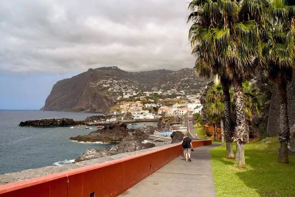 Madeira Portugal Setembro 2017 Pessoas Que Seguem Caminho Desde Praia — Fotografia de Stock